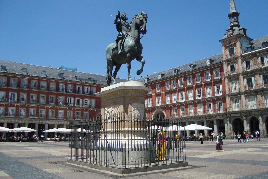 Estatua plaza mayor